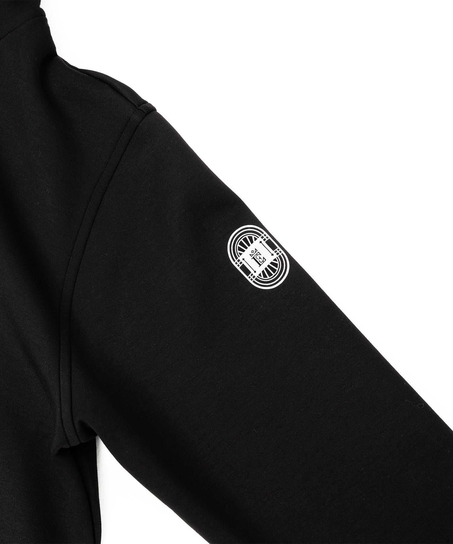 アスレジャーブランド Engross（エングロス）のMidweight Zip Up Hoodie（ミッドウェイトジップアップパーカー）ブラック 平置きアイテム画像