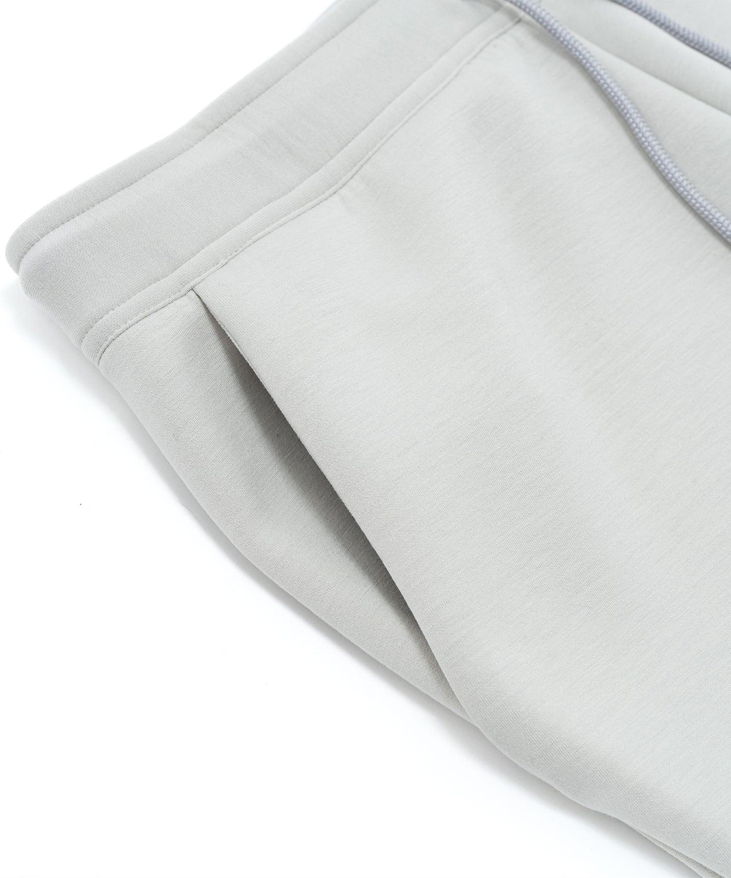 アスレジャーブランド Engross（エングロス）のMidweight Long Pants（ミッドウェイトロングパンツ）グレー 平置き画像