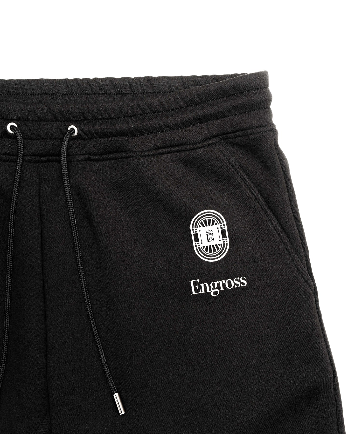 アスレジャーブランド Engross（エングロス）のLogo Half Pants（ロゴハーフパンツ）ブラック 平置きアイテム画像