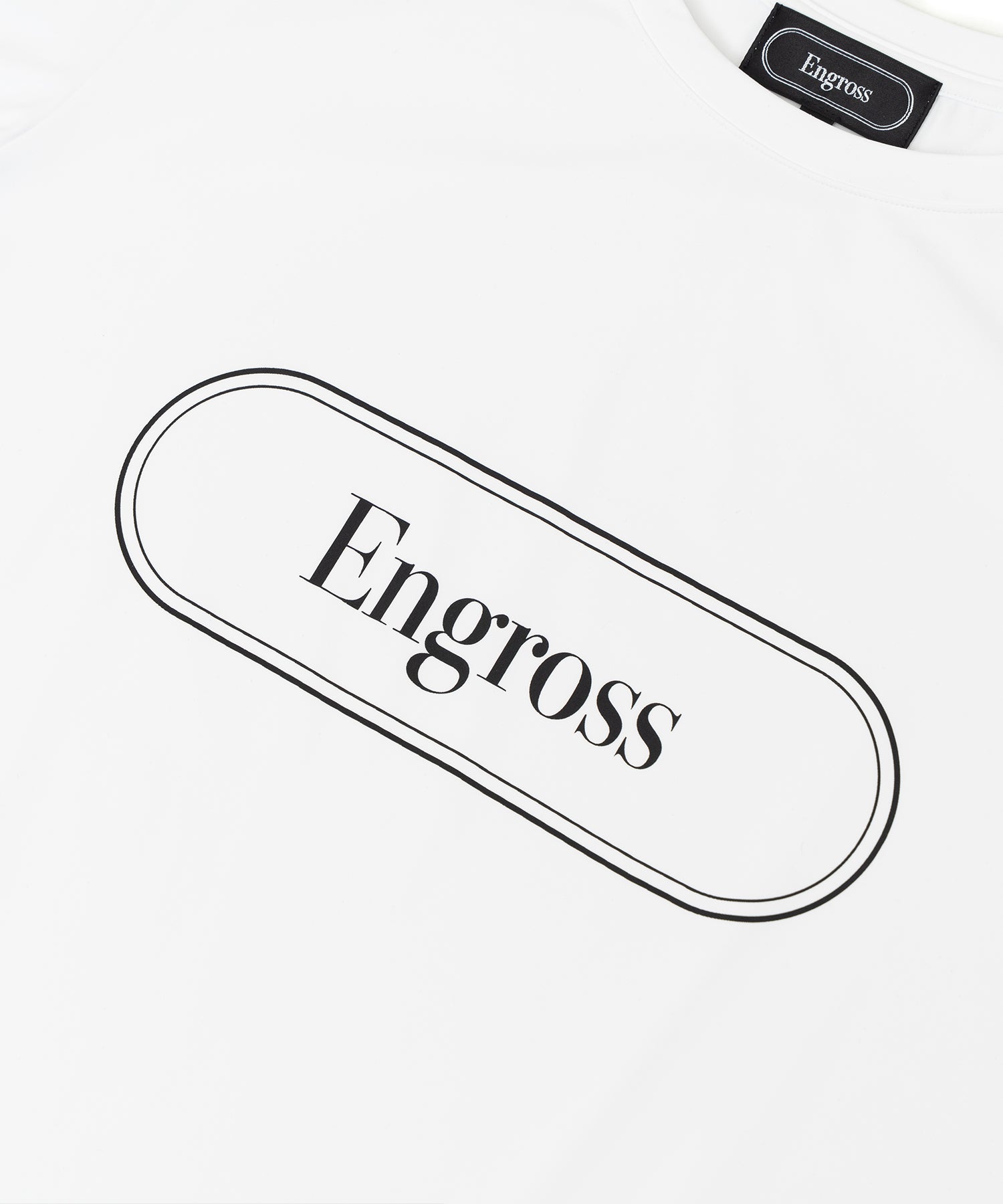 アスレジャーブランド Engross（エングロス）のTrack Logo T-shirt（トラックロゴTシャツ）ホワイト 平置きアイテム画像